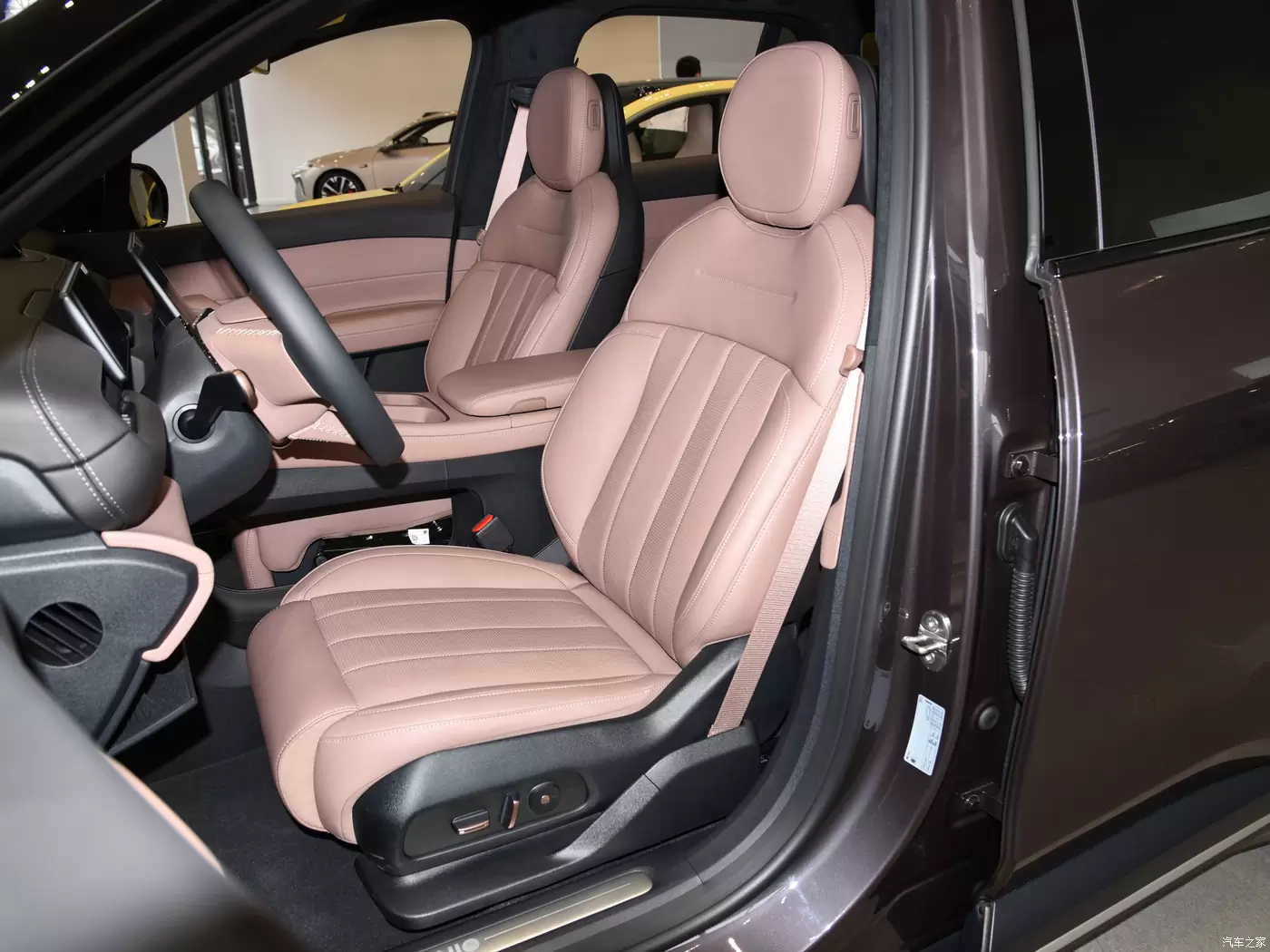 Слайд #8 | Nio ES6 2024 75kWh