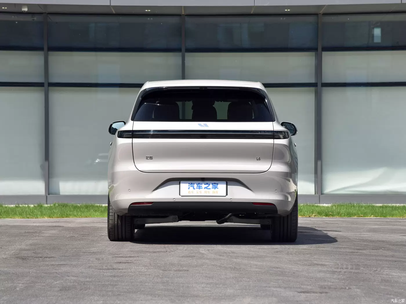 Слайд #6 | Li Xiang L6 MAX 2024