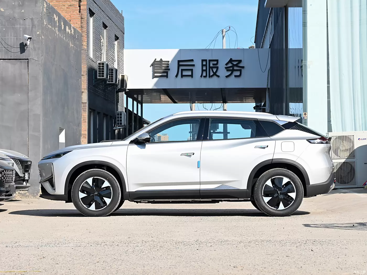 Слайд #4 | Dongfeng Fengshen L7 New Energy 2024 110 Pro