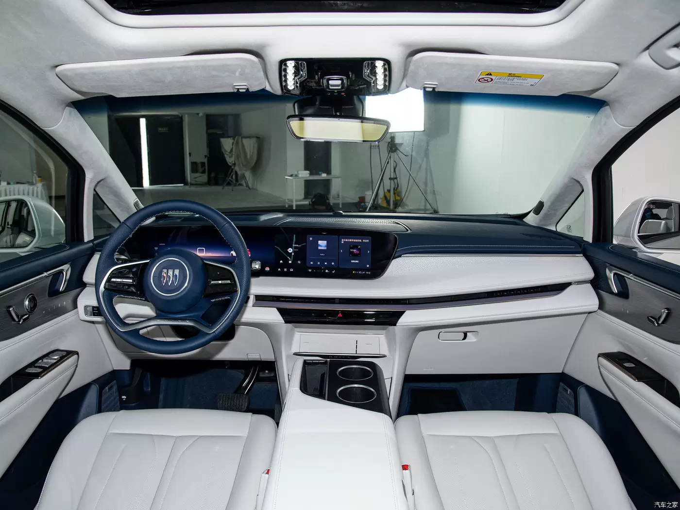 Слайд #8 | Buick GL8 New Energy 2024 Lu Zun Luxury Edition 7 Seaters