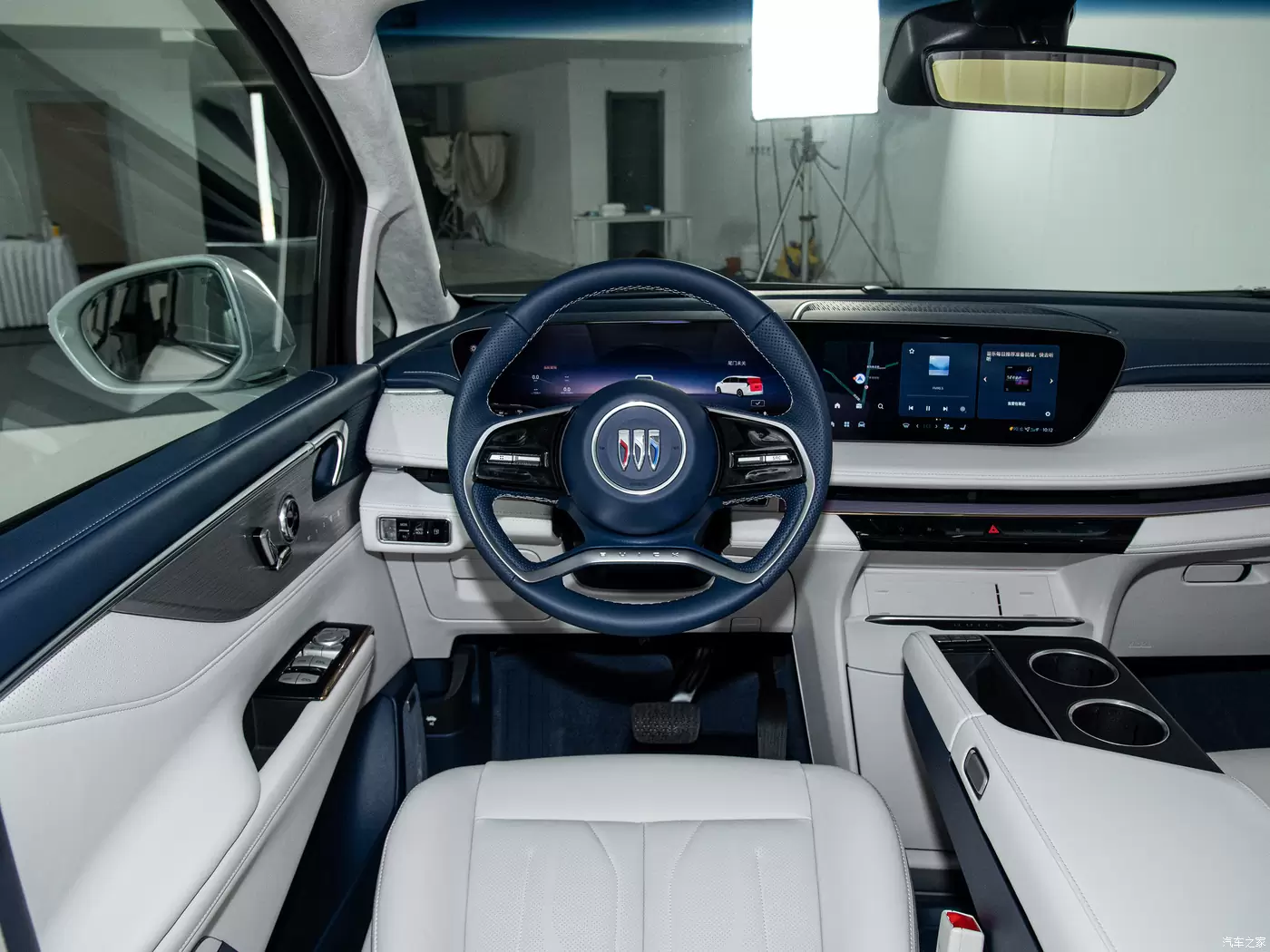 Слайд #9 | Buick GL8 New Energy 2024 Lu Zun Luxury Edition 7 Seaters