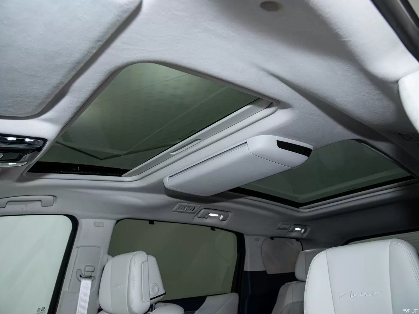 Слайд #11 | Buick GL8 New Energy 2024 Lu Zun Luxury Edition 7 Seaters